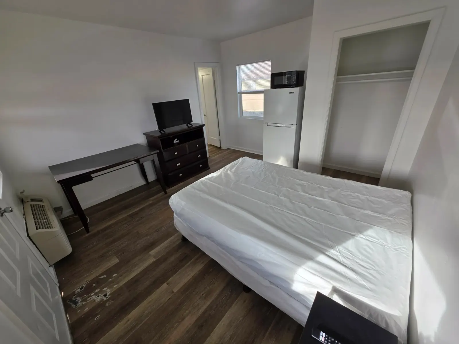 Park Motel, 401 Addison Ave W, Twin Falls, ID